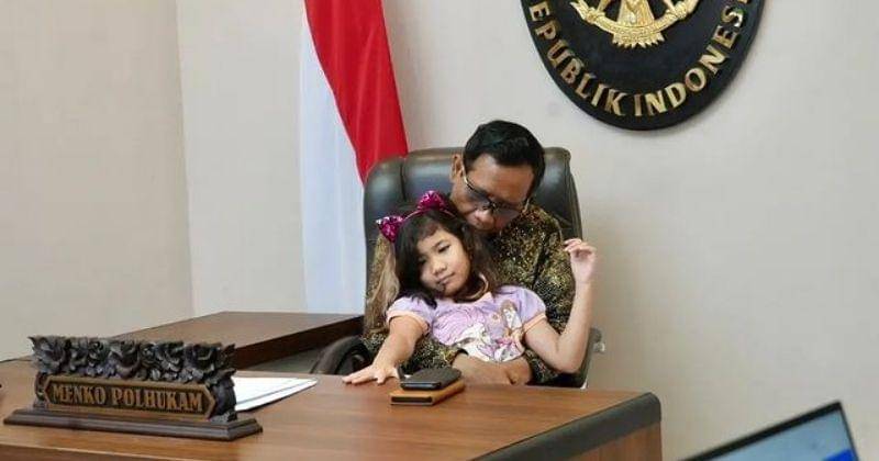 Instagram.com/mohmahfudmd